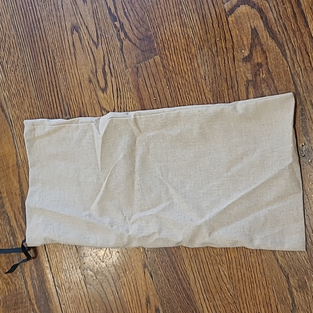 New Authentic Gucci Drawstring Dustbag Beige/Khaki - image 2